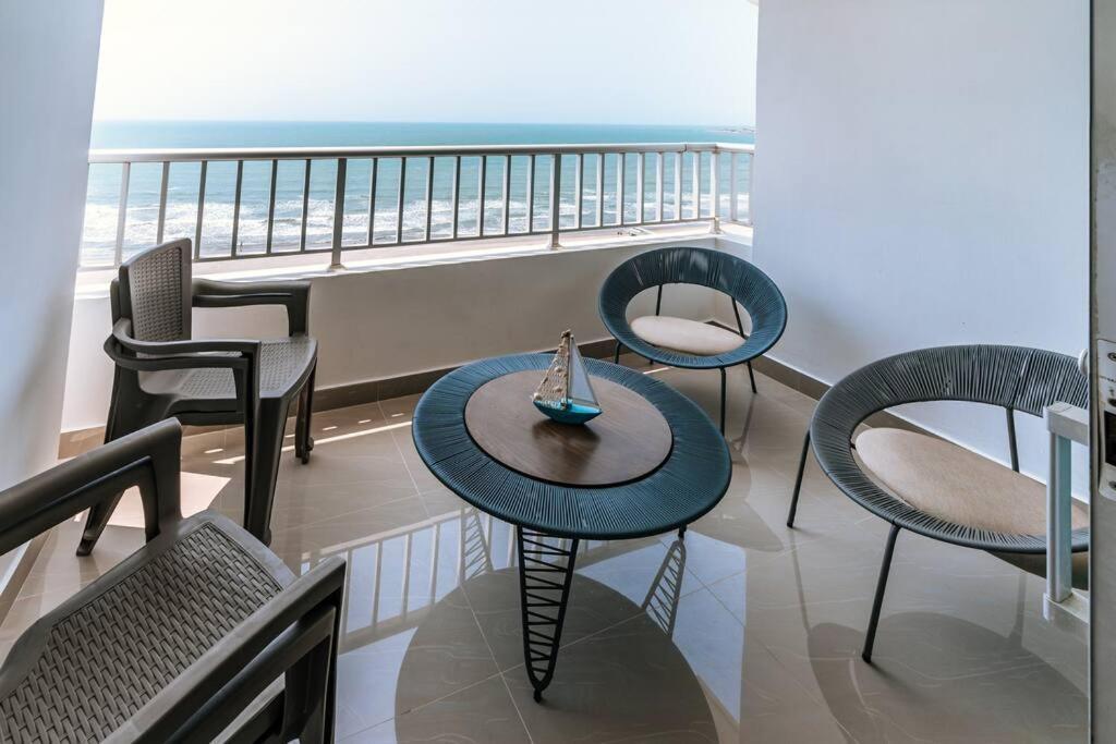 Paradise Sleeps 7 Apartment *